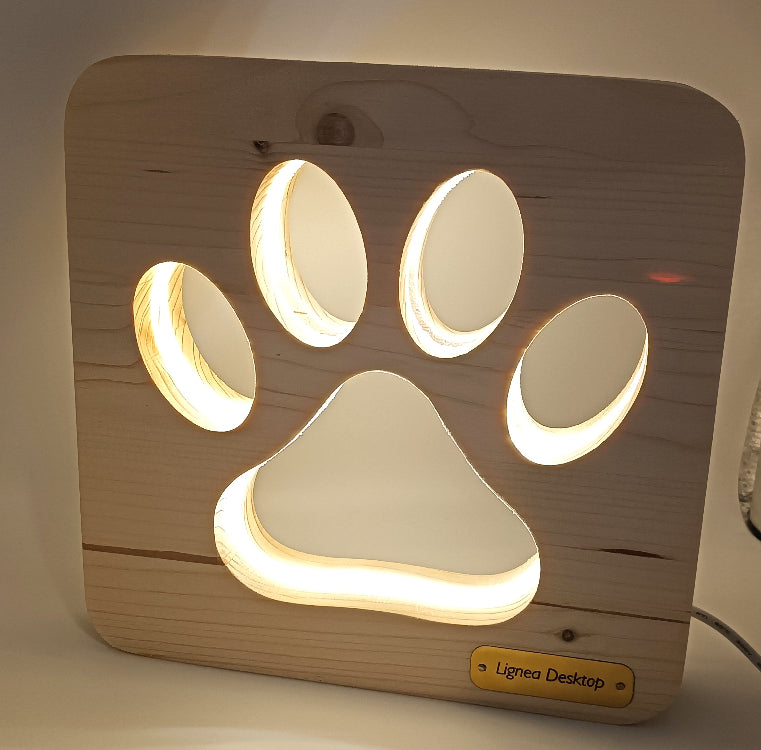 Lignea Desktop — Lampada in Legno Personalizzata